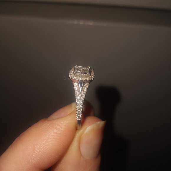 Simply Vera Vera Wang 14k White Gold 7/8 Ct Diamond Square Halo Engagement Ring - Picture 2 of 5